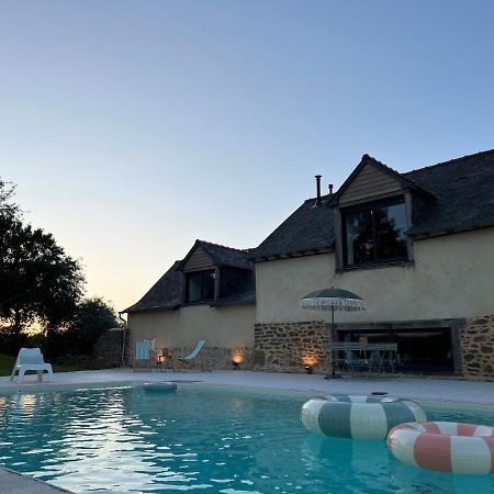 Bed and Breakfast Le Logis De La Lettre Tinteniac Екстер'єр фото